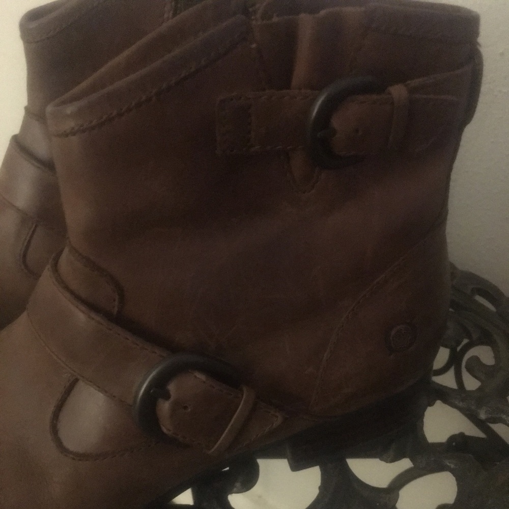 Born leather booties!